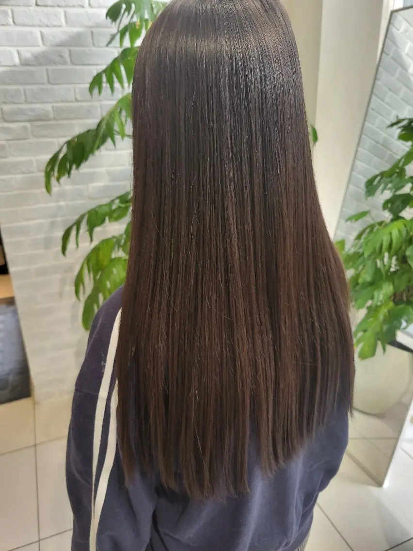 ロング トリートメント 酸性ストレート カット 縮毛矯正 トリートメント ✨美髪✨艶髪✨ 髪質再生✨中城晴美のヘアスタイル