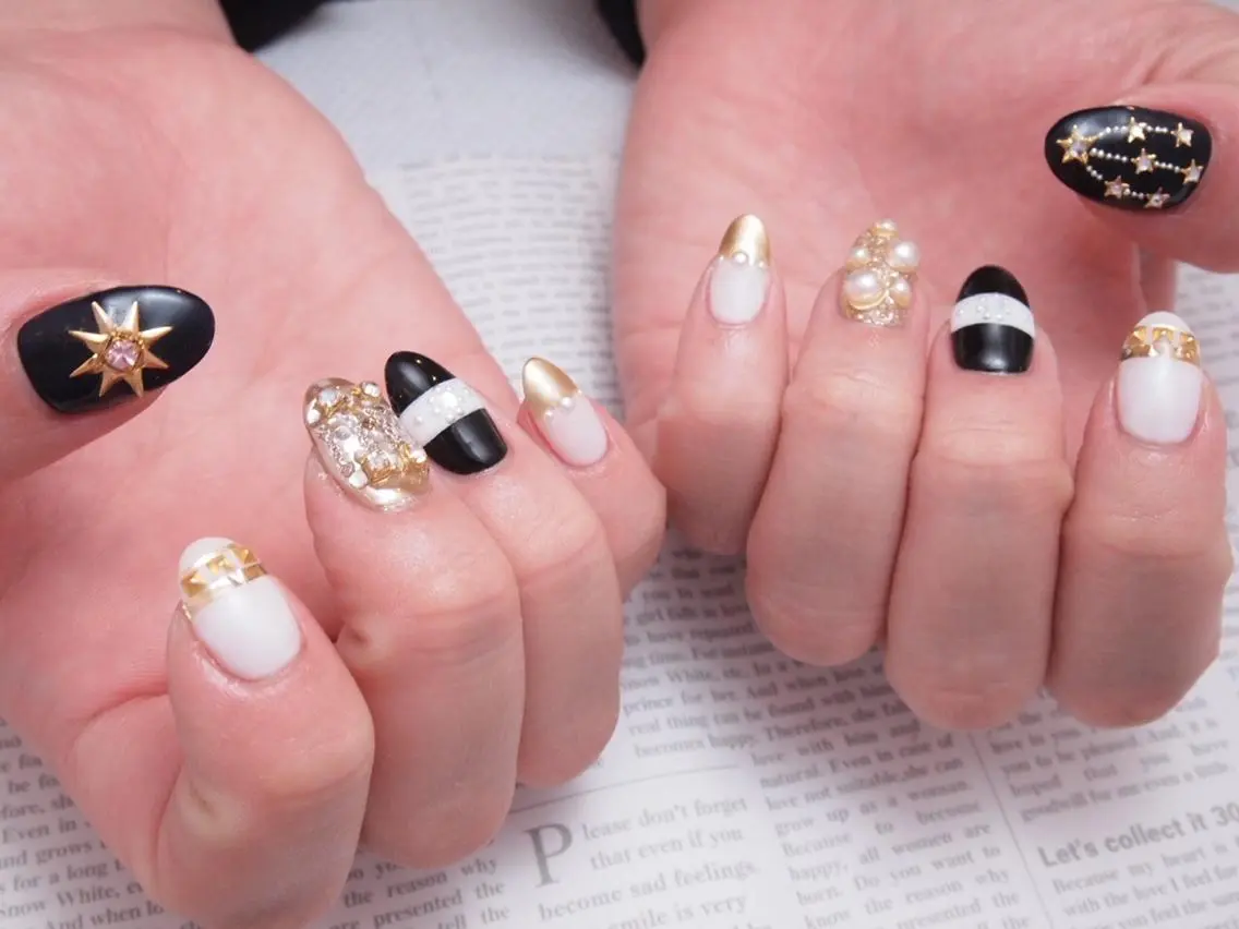 ネイル ホワイト NAIL'S MODAのネイルデザイン