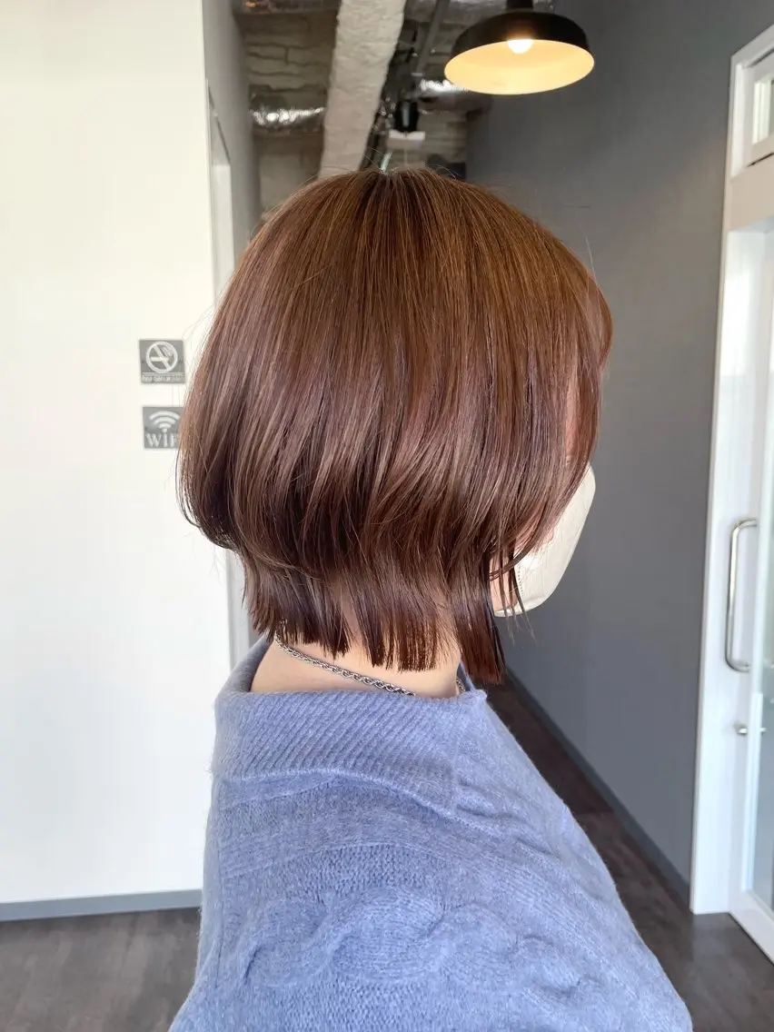 ショート カラー ボブレイヤー ベージュカラー ボブ くびれヘア くびれレイヤー カット ヘアカラー トリートメント kitin 吉祥寺 山岸花のヘアスタイル