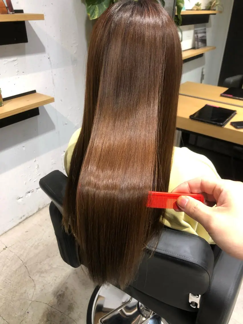 人気No.2メニュー✨ 【ケアカラー×髪質改善トリートメント】の写真