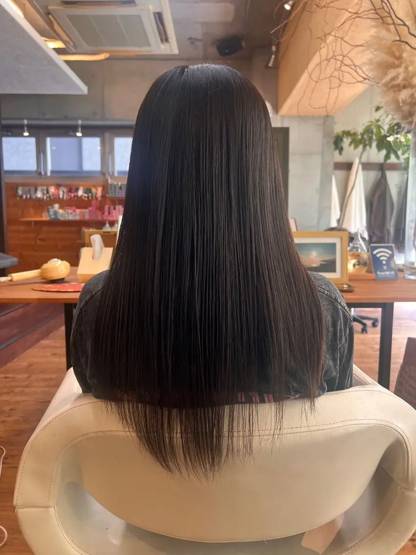 ロング カット 両国駅徒歩1分⭐️ アイロン仕上げのヘアスタイル