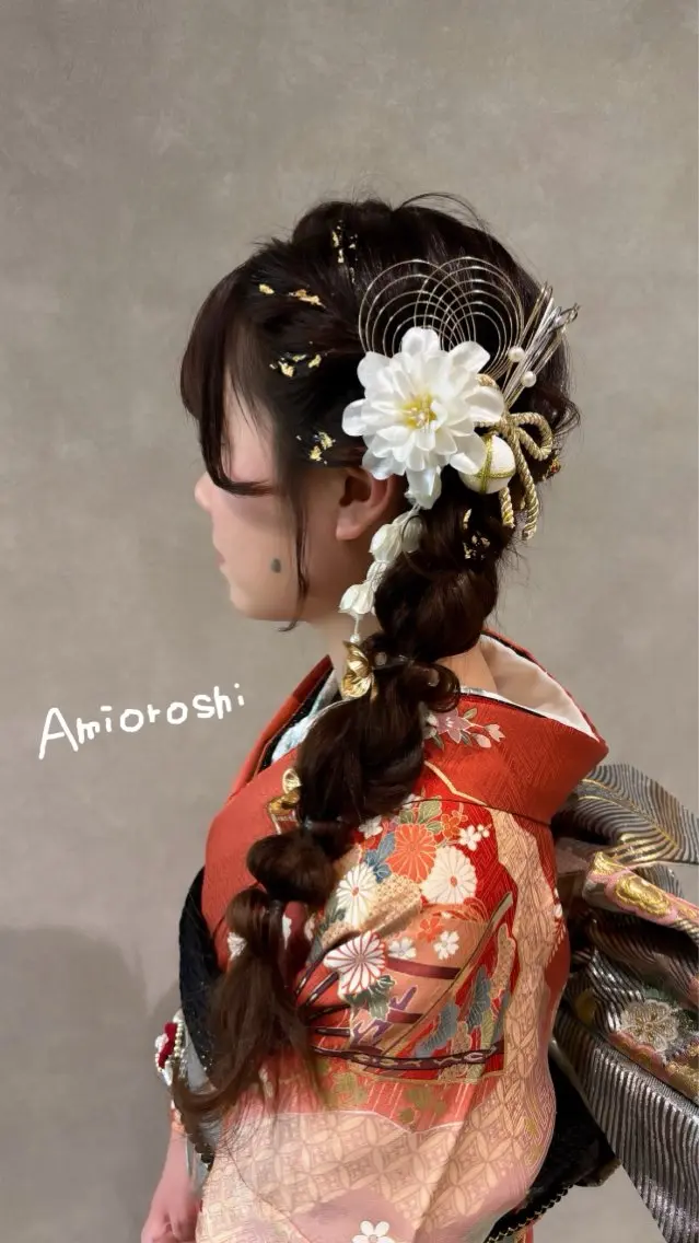 セミロング ヘアアレンジ ヘアセット regalo Acari🍎のヘアスタイル