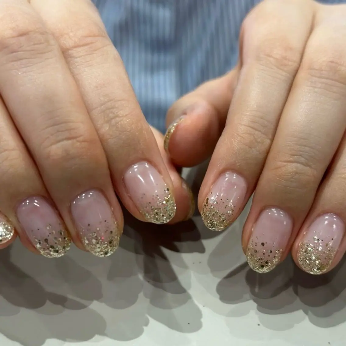 ネイル グラデーション キラキラネイル ラメ(グリッター) ラメグラデーション ワンカラーネイル ハンドネイル Etel atelier。のネイルデザイン