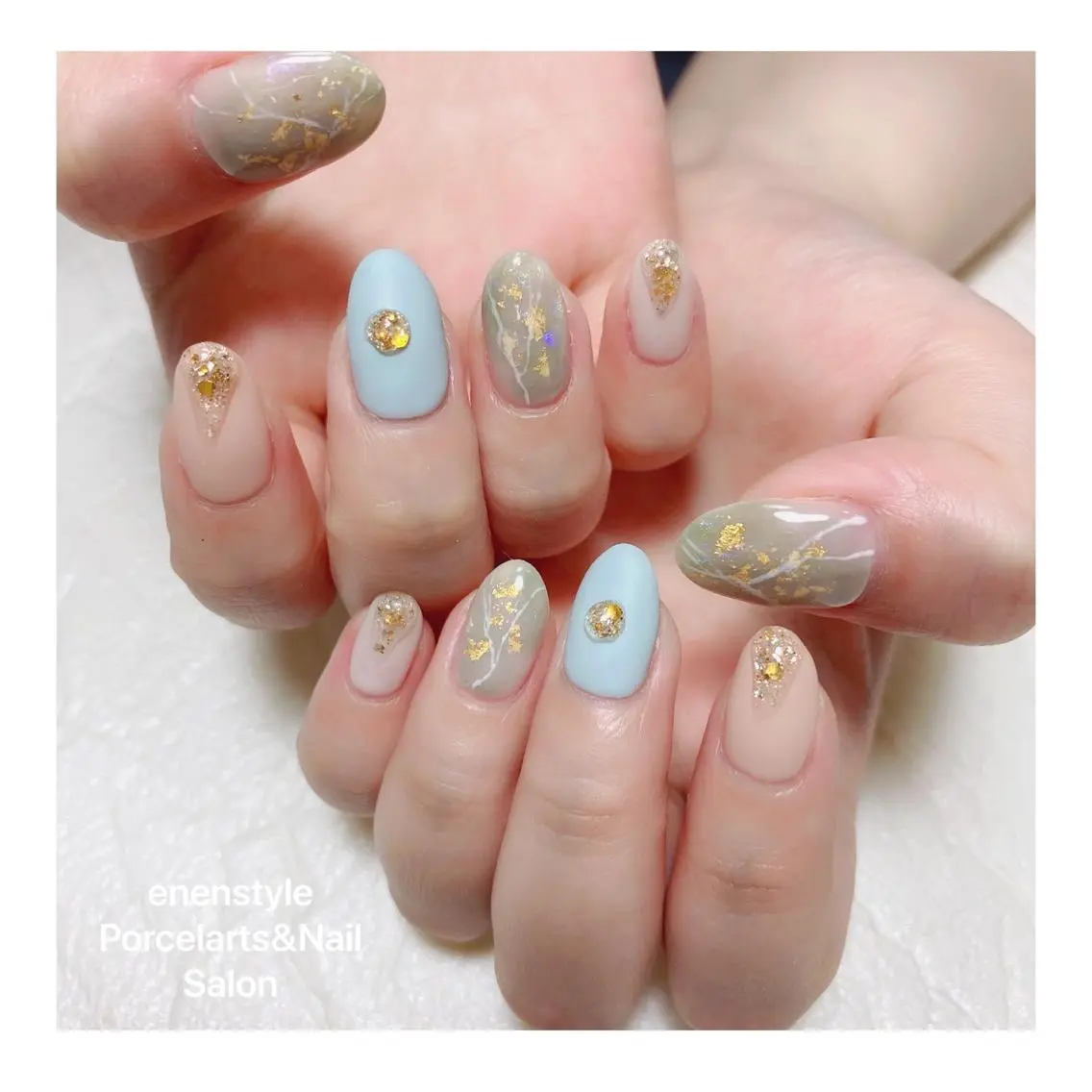 ミディアム ネイル ハンドネイル 🐾enen style 🐾のネイルデザイン