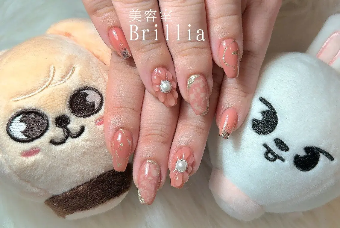 ネイル 持ち込み ハンドネイル 柴田 彩のネイルデザイン