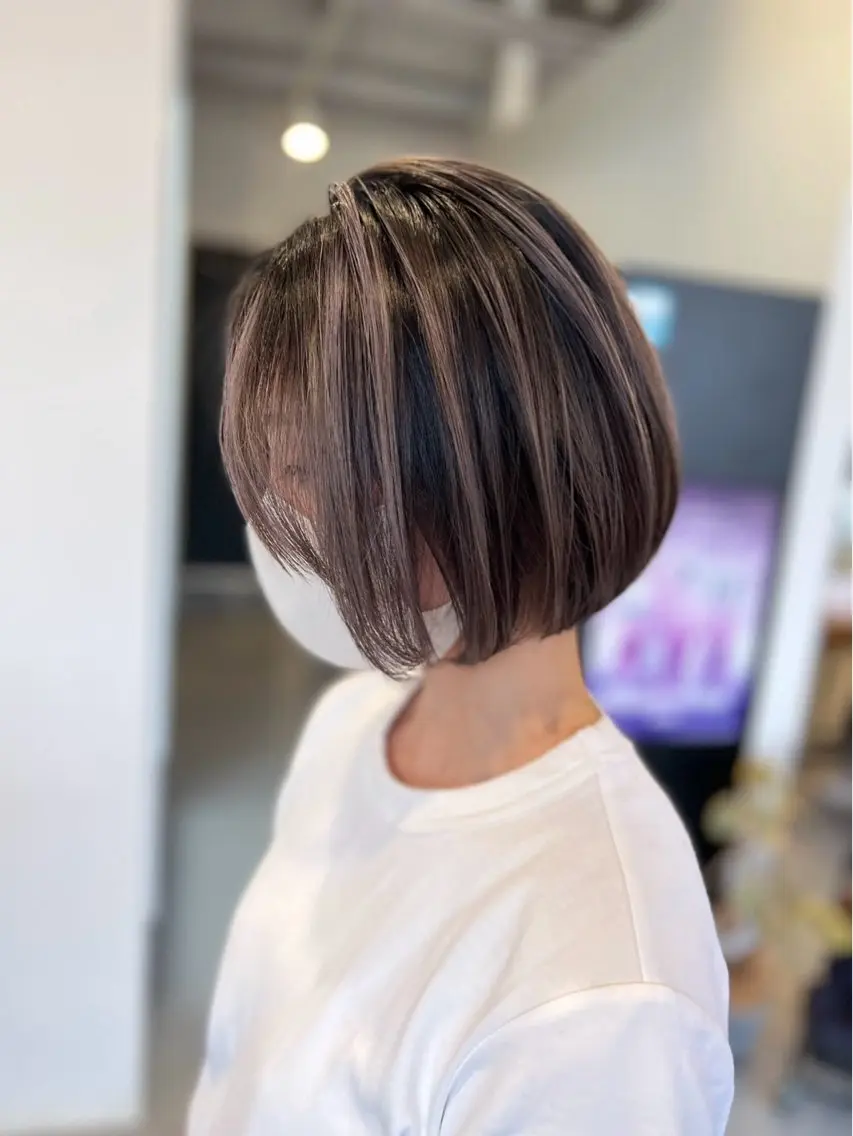 ミディアム 浅原 恵樹のヘアスタイル