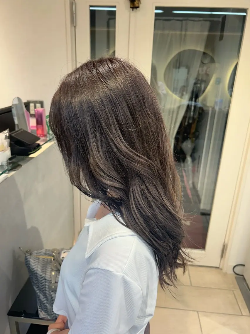 ロング カラー 透明感カラー ラベンダーカラー ヘアカラー トリートメント 🕊️kotori 🕊️モデル募集中のヘアスタイル
