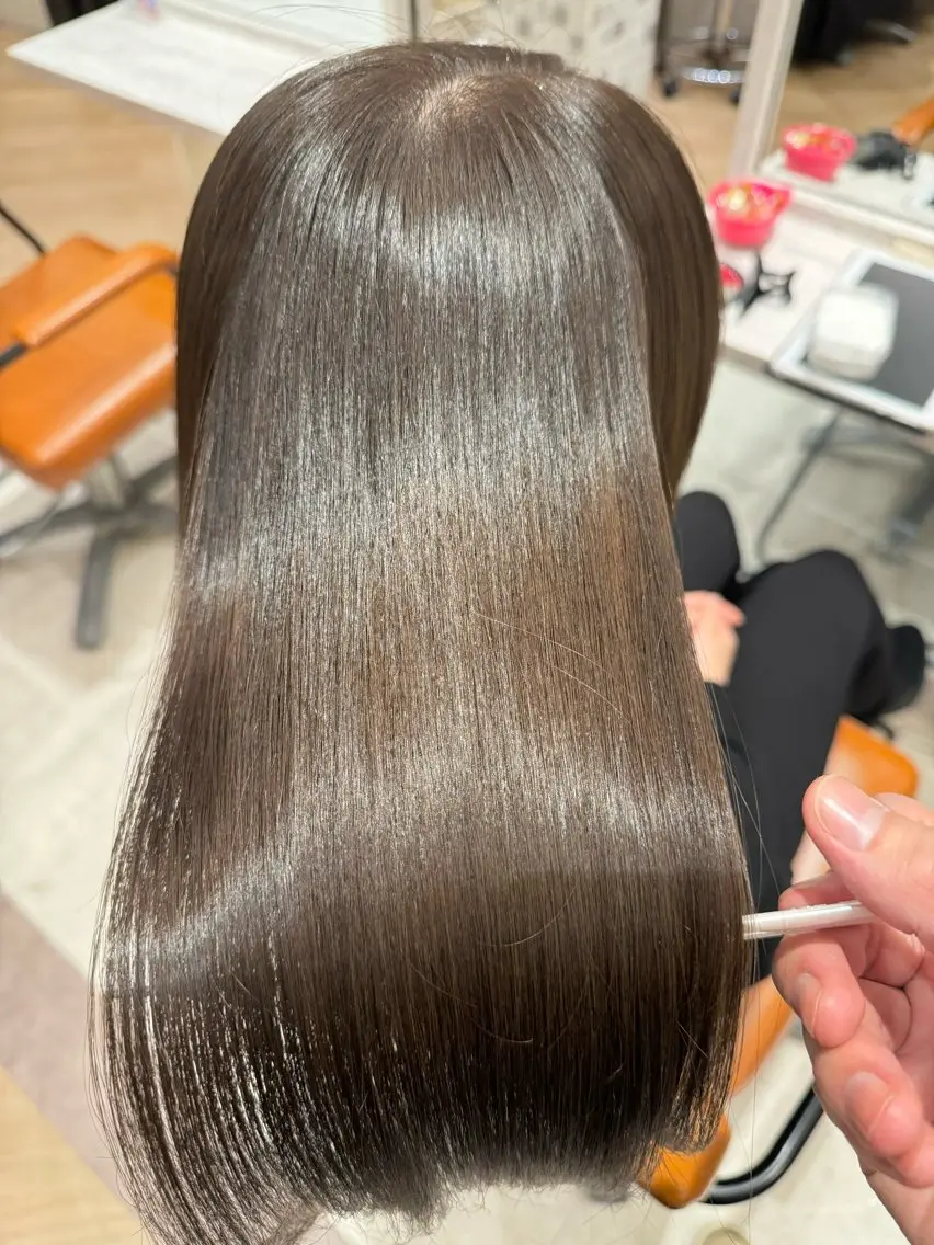 ミディアム カット ヘアカラー トリートメント 💫艶髪💫 ✂︎佐久間俊生✂︎のヘアスタイル
