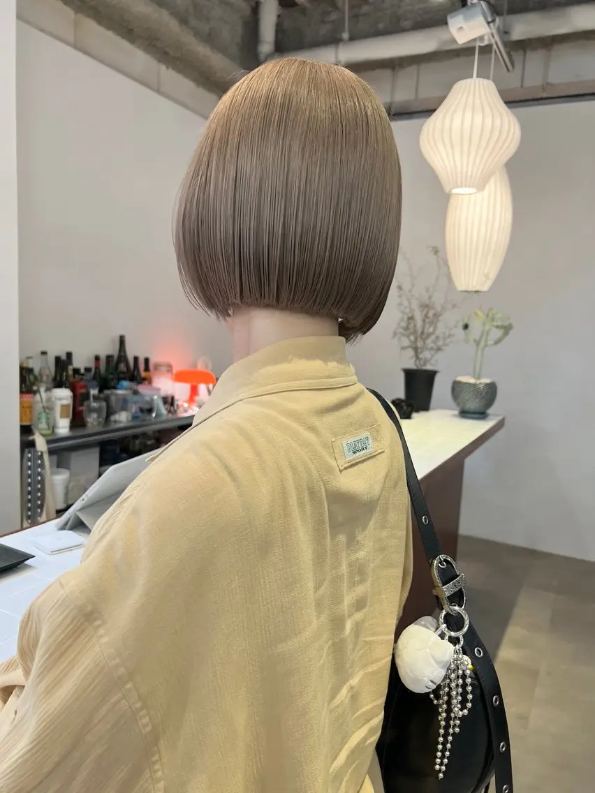 ミディアム カラー 🫧suzuno 🫧ブリーチ強化のヘアスタイル