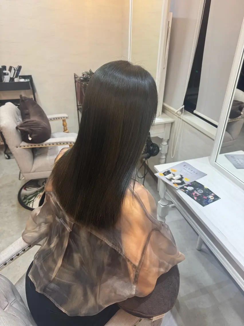 ロング カラー オリーブカラー 三瓶 龍皇のヘアスタイル