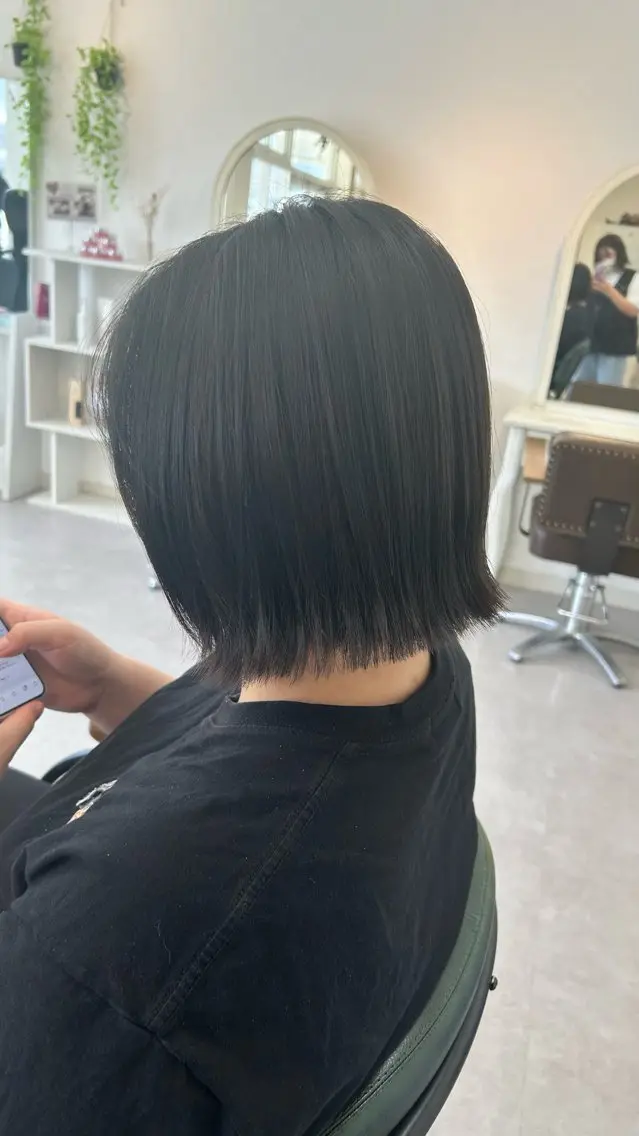 ショート カット TERUYA shionのヘアスタイル