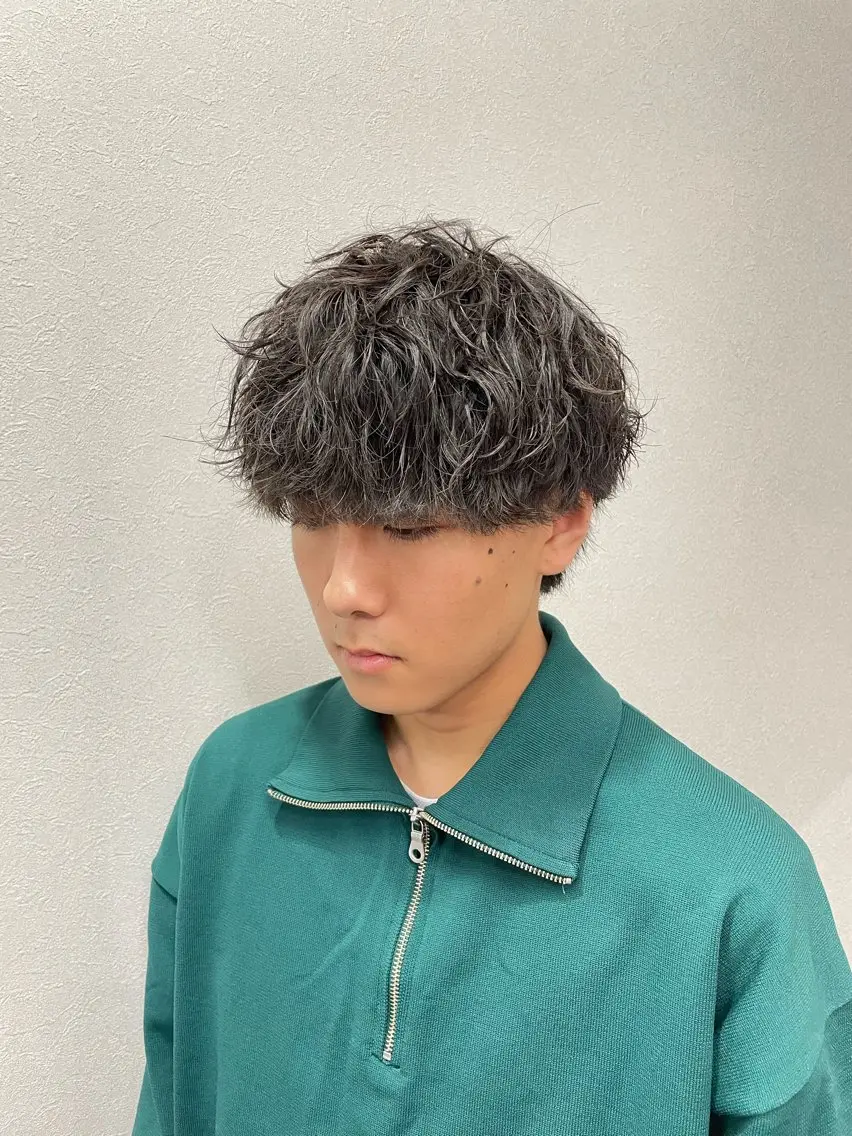 ショート パーマ メンズ カット パーマ トリートメント メンズ韓国ヘア👹 KAJIのヘアスタイル