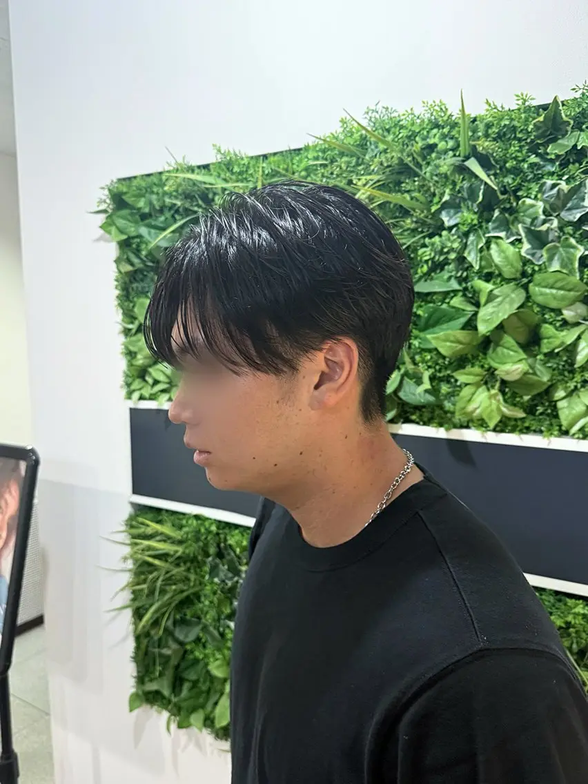 メンズ センターパート カット Grow by NYNY 馬渡 真輝のヘアスタイル