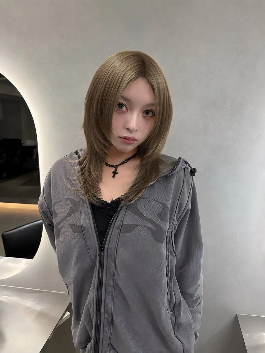 ミディアム 無料カットモデル募集 ONYX 表参道のヘアスタイル