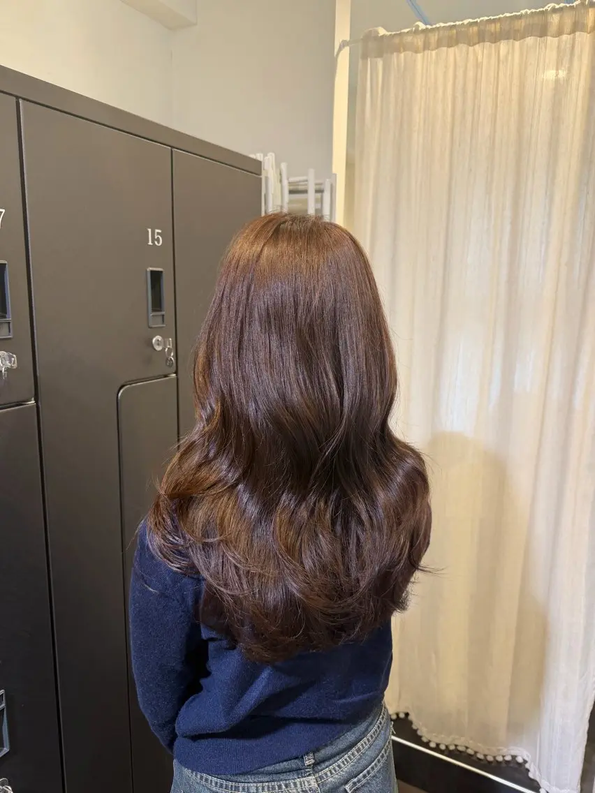 ロング 韓国風ヘア レイヤーカット momo🎀韓国レイ ヤー・ハイトーンのヘアスタイル