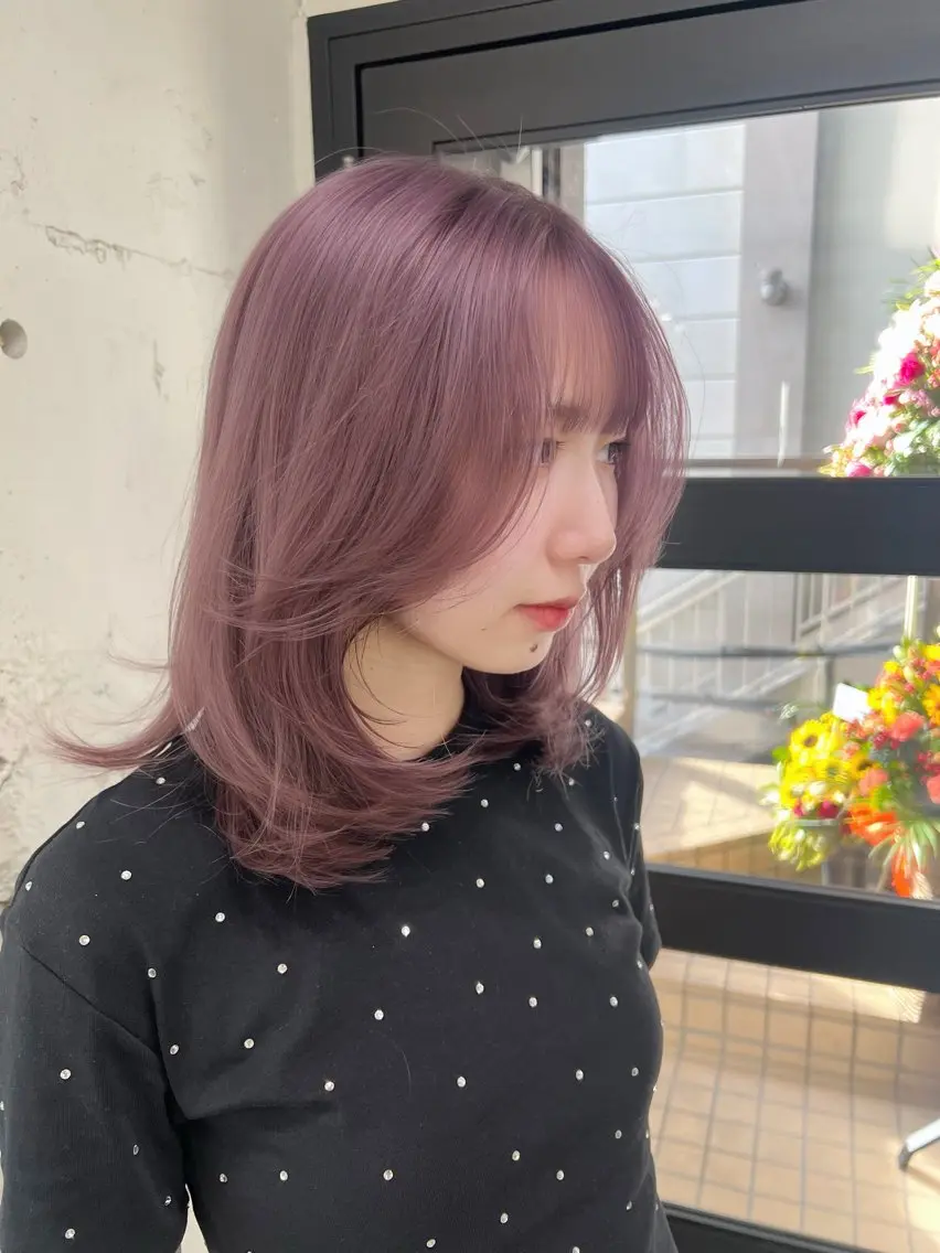セミロング ナナ♡レイヤーカット ♡似合わせカラーのヘアスタイル