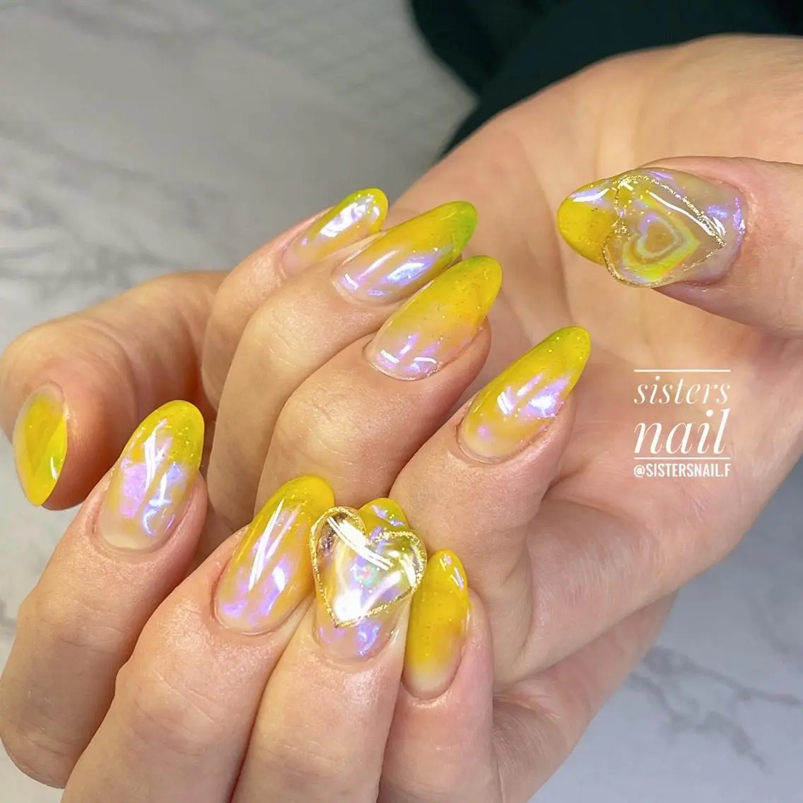 ネイル アートネイル オーロラネイル グラデーション ハート 氷ネイル・うるうるネイル sisters nail.fのネイルデザイン