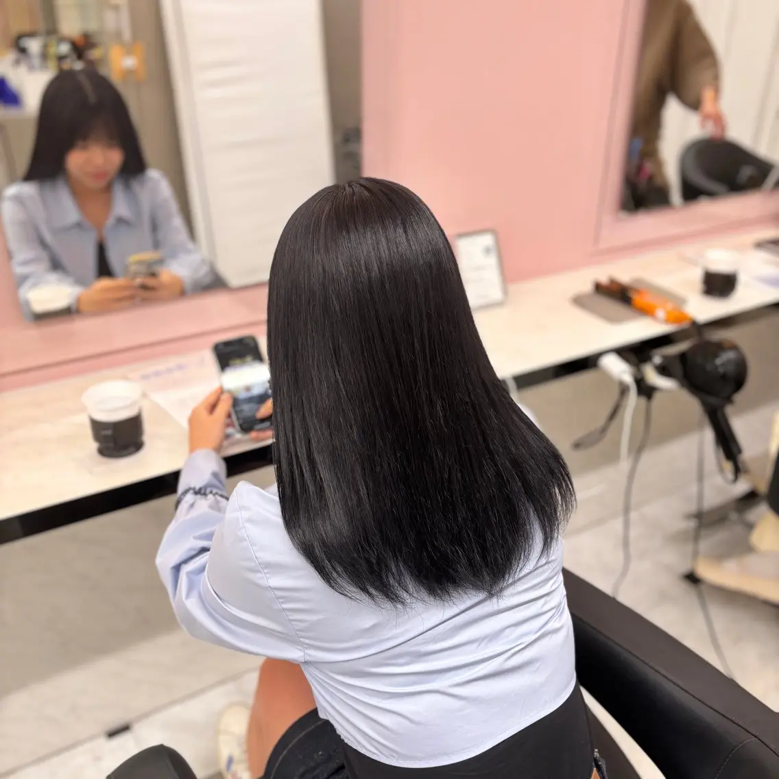 ミディアム カラー 透明感カラー 韓国風カラー 髪質改善 韓国風ヘア トリートメント ヘアカラー 💙ハイトーン韓国風 色白ヘア💙manaのヘアスタイル