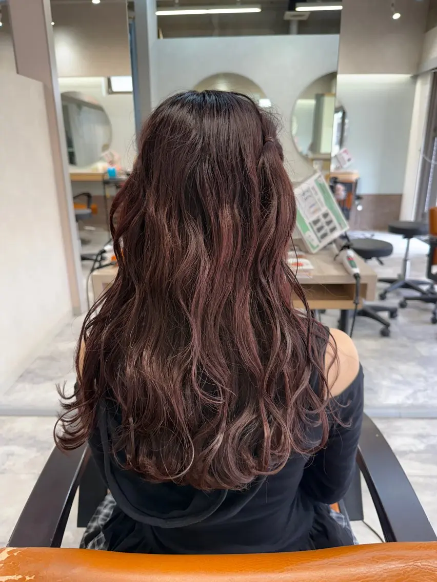 スタイリング【コテ、アイロン、スタイリング剤】の写真