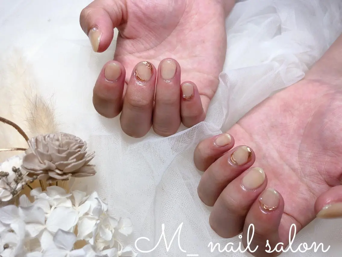 ネイル シンプルネイル M_ nail salonのネイルデザイン