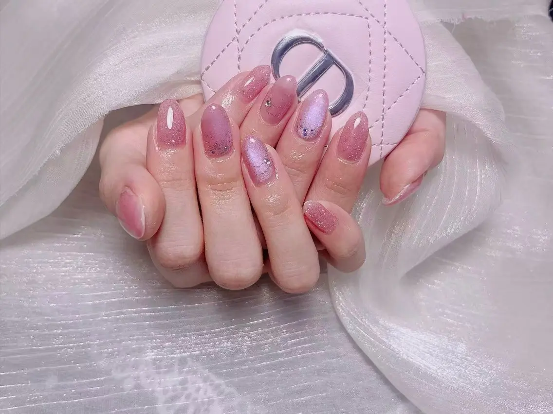 ネイル ハンドネイル Kari ネイルサロンのネイルデザイン