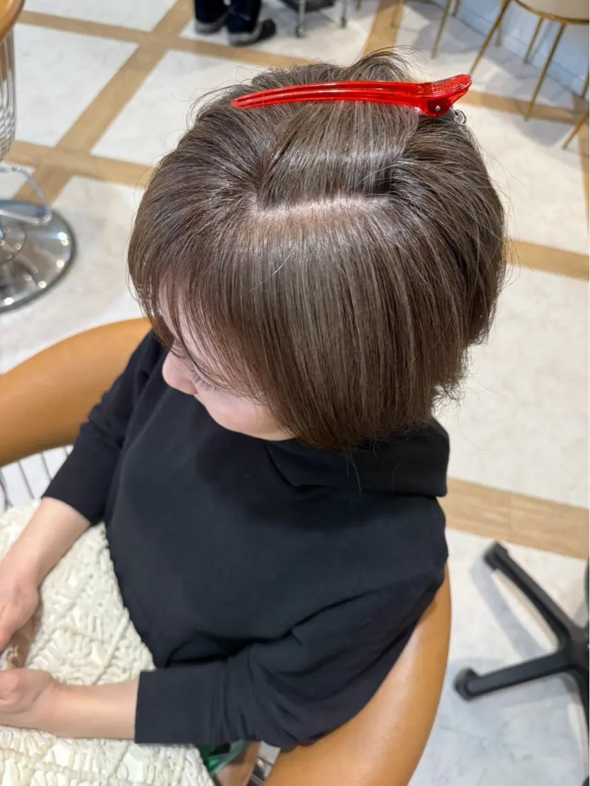 🎀グレイカラー(✨白髪染め✨)➕トリートメント(ブロー・仕上げ込み🌷)🎀の写真