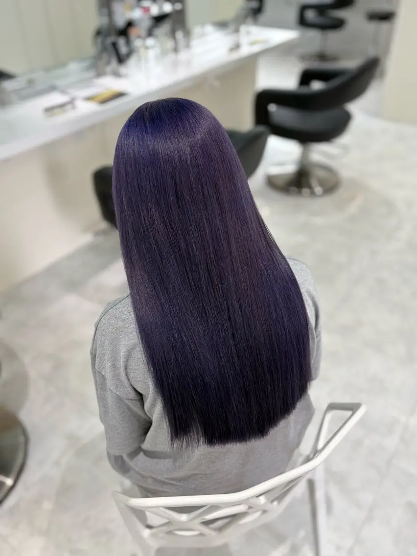 ロング カラー ヘアカラー 🤍ྀི透ける寒色 Cocoa🤍ྀིのヘアスタイル