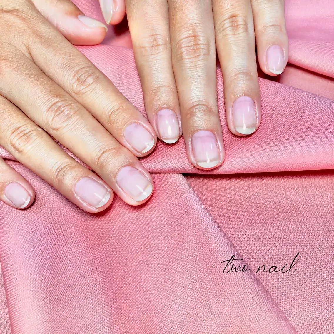 ネイル アートネイル フットネイル ハート ニュアンスネイル ホワイト ハンドネイル two nailのネイルデザイン