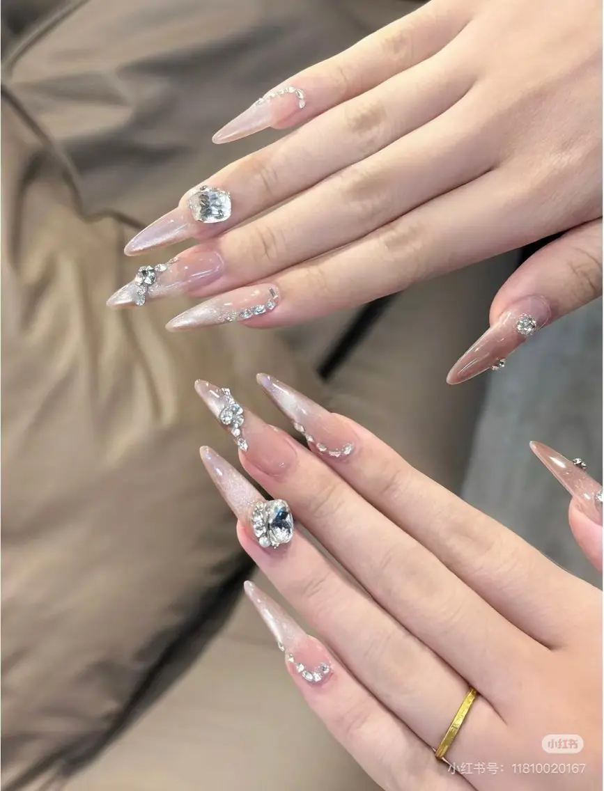 ネイル 成人式 ジェルネイル ネイルチップ ハンドネイル MoMoA Nail ネイル長さ出し専門店のネイルデザイン