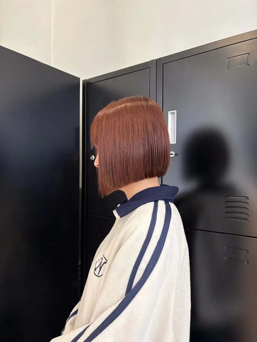 切りっぱなしボブカットの写真
