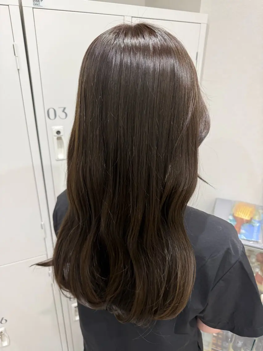 ロング カット ヘアカラー トリートメント soyon 心斎橋店のヘアスタイル