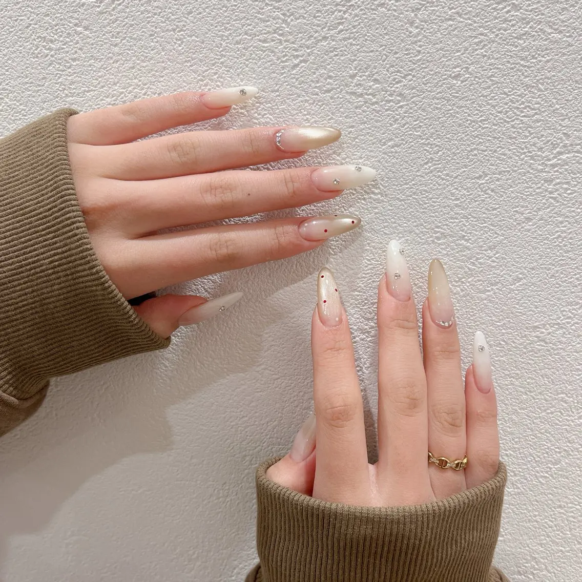 ネイル フレンチネイル ラメ(グリッター) ラメグラデーション マグネットネイル 持ち込み Unicorn Nail原宿表参道のネイルデザイン