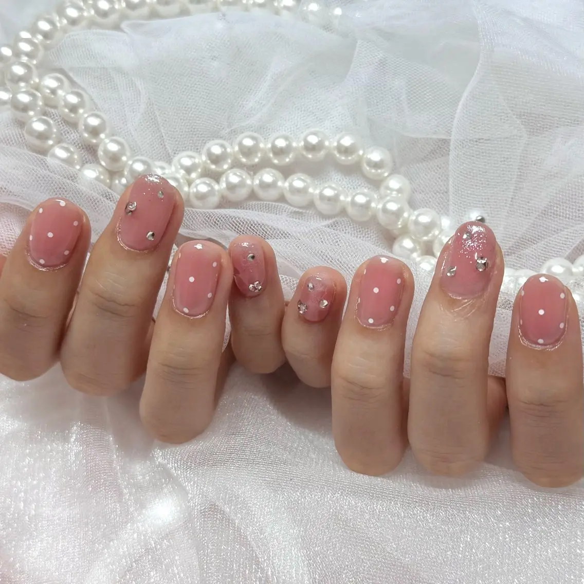 ネイル ワンホンネイル Nailsalon MeMe YUMIのネイルデザイン