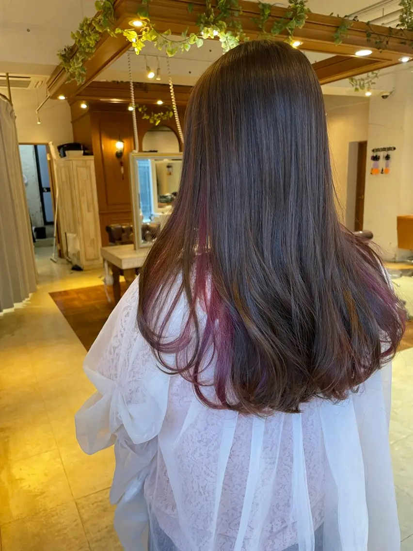 ロング カラー ヘアカラー トリートメント 北田🌟小顔レイヤー 🌟人気カラーのヘアスタイル