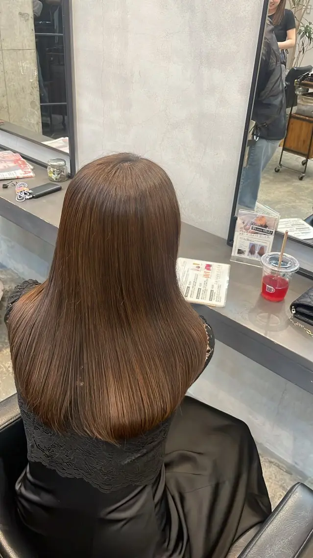 ロング トリートメント cocoa🎀 透明感カラー/パーマのヘアスタイル