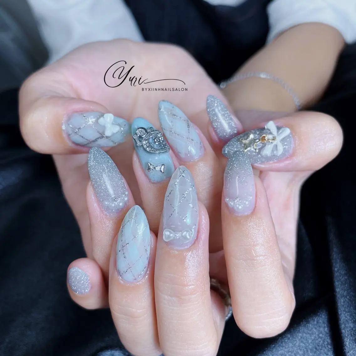 ネイル チークネイル 桜ネイル フラッシュネイル フットネイル フレンチネイル ハンドネイル YURI NAILのネイルデザイン