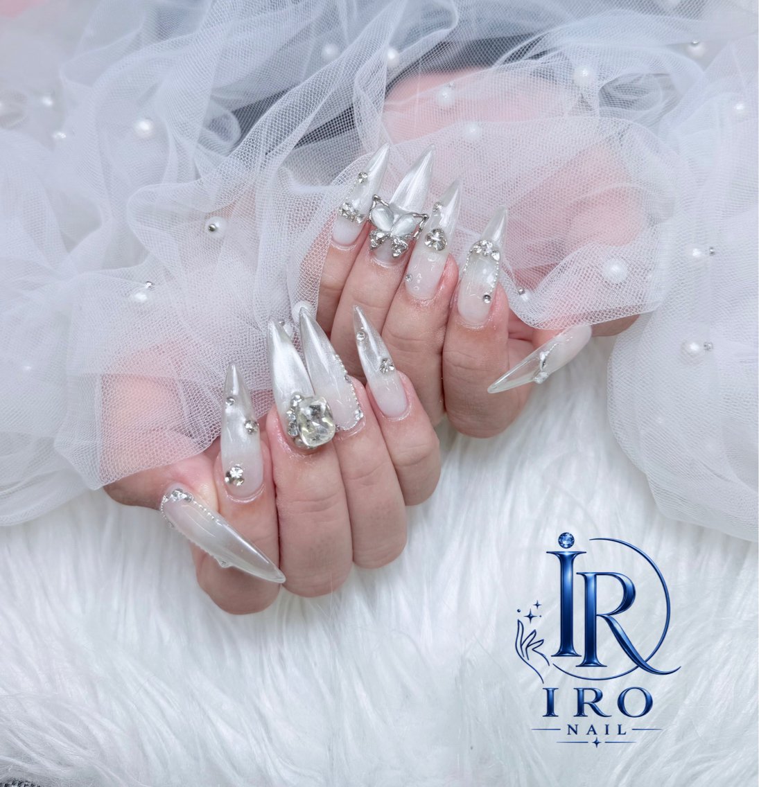 ネイル ハンドネイル IRO FUNABASHIのネイルデザイン
