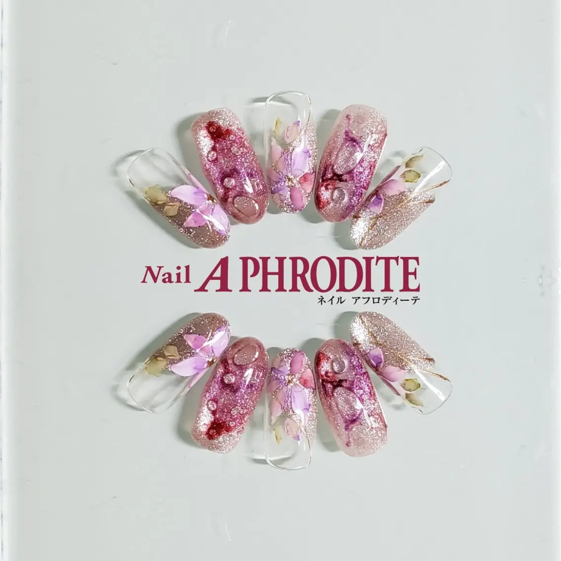 ネイル ジェルネイル ニュアンスネイル スカルプネイル ソフトジェル ネイルチップ Nail Aphroditeのネイルデザイン