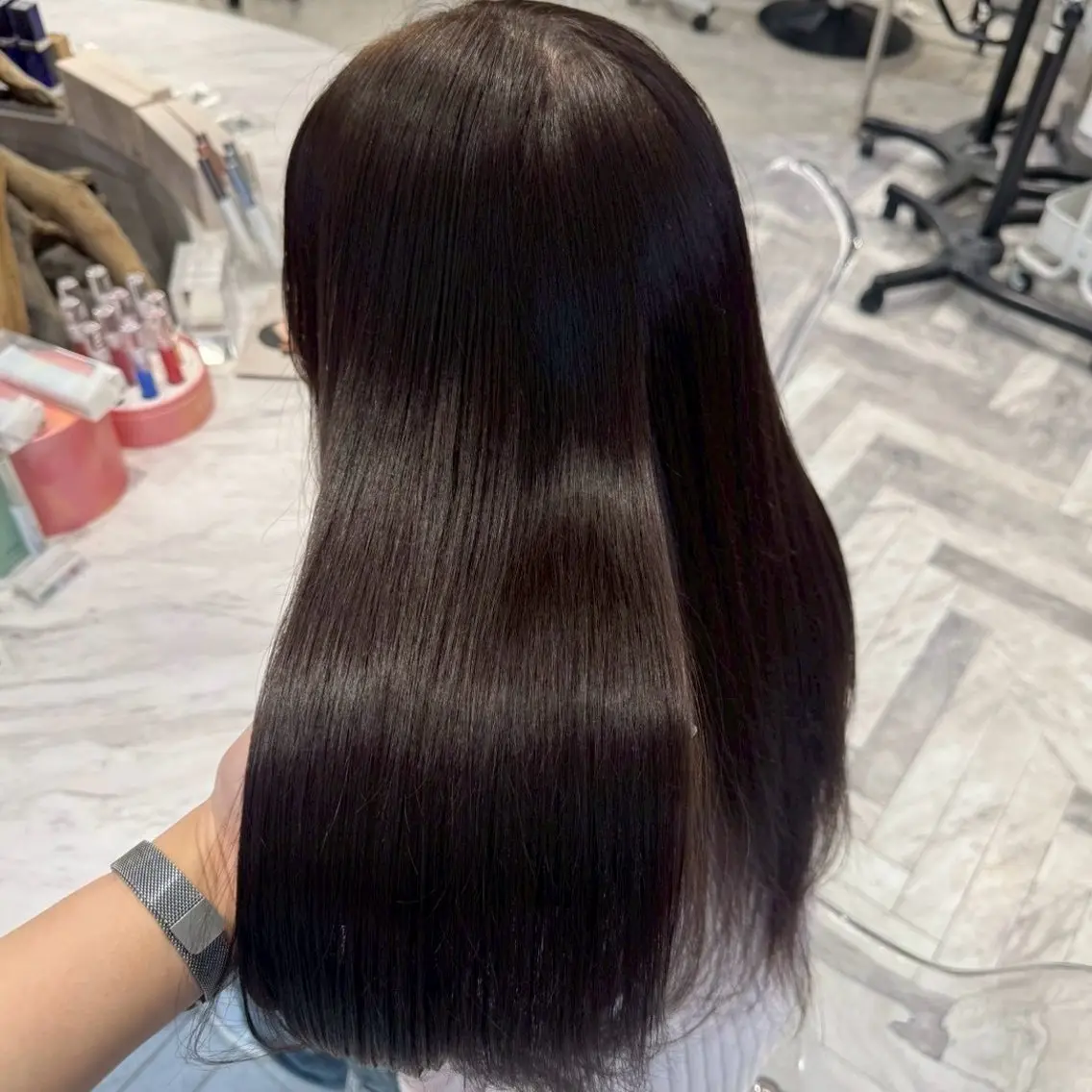 ロング ヘアカラー Waka /透明感垢抜けカラーのヘアスタイル