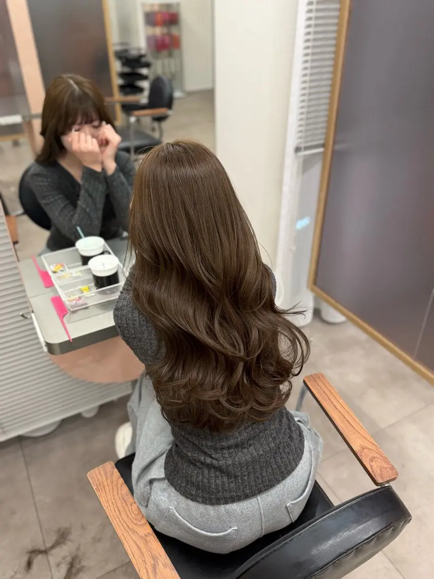 ロング カラー ベージュカラー 透明感カラー ミント ミントベージュ ヘアカラー 大阪梅田/ 楽人(らくと)のヘアスタイル