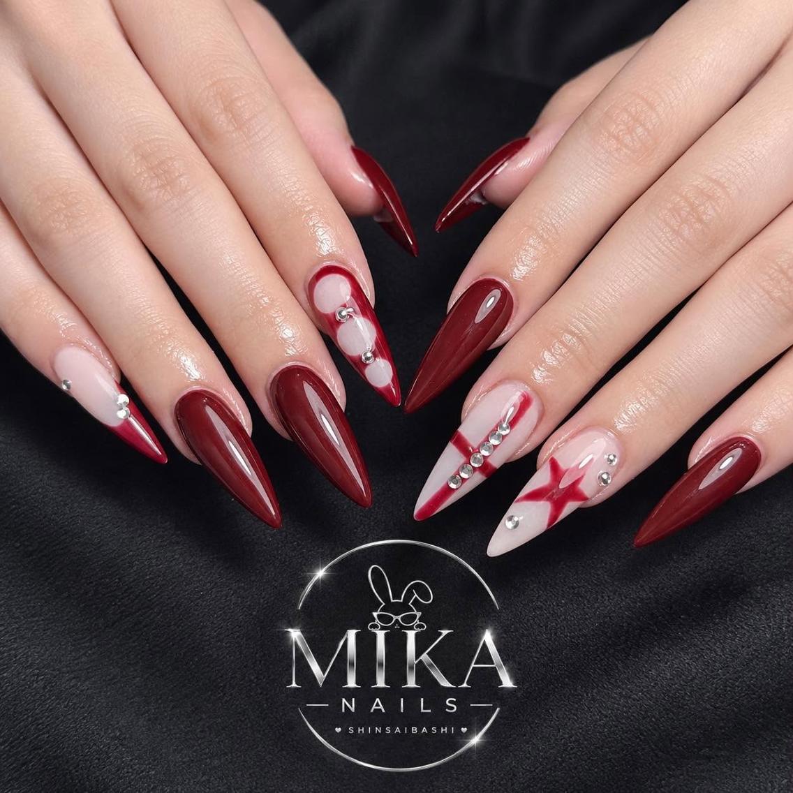 ネイル アートネイル チークネイル ドット フットネイル フレンチネイル ハンドネイル Mika Nailsのネイルデザイン