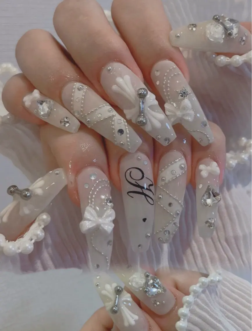 ネイル ハンドネイル Luvia Ginzaのネイルデザイン