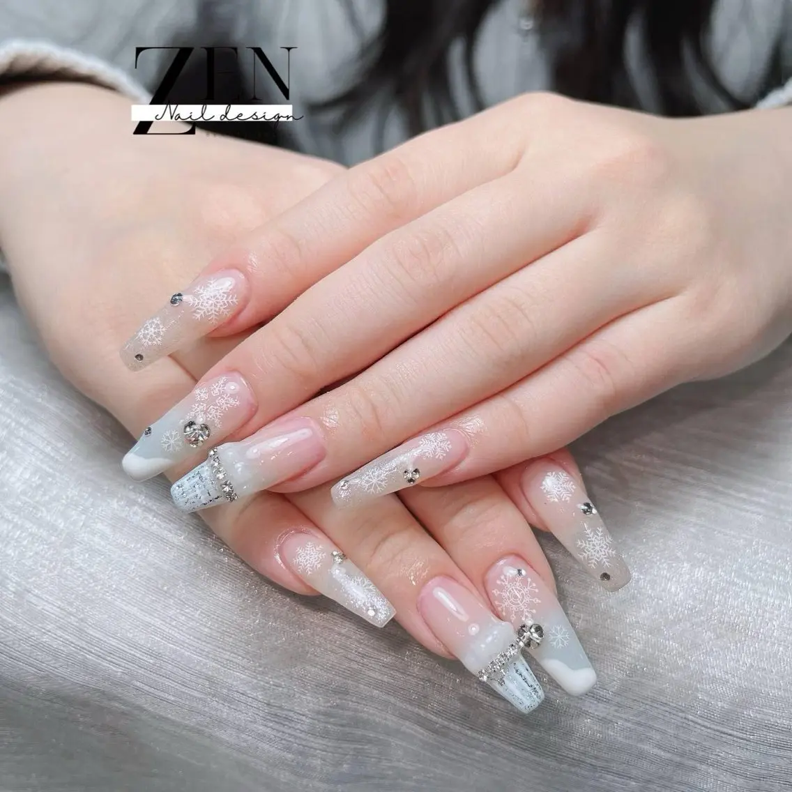 ネイル チークネイル フレンチネイル ジェルネイル 韓国ネイル マグネットネイル ハンドネイル Zen Nail Design 池袋のネイルデザイン