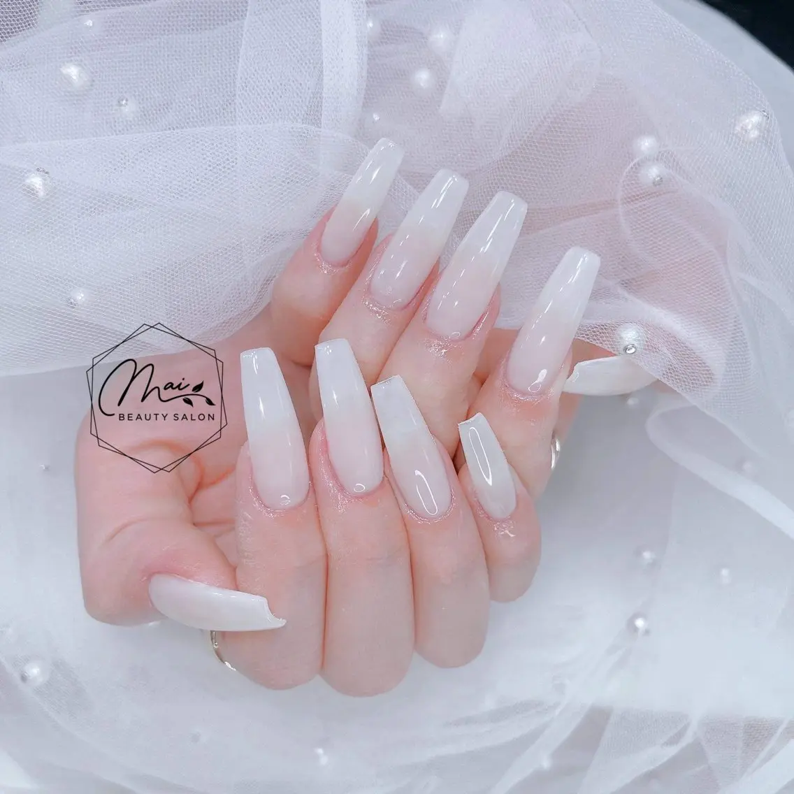 ネイル チークネイル ジェルネイル 韓国ネイル マグネットネイル パラジェル ハンドネイル MaiBeauty To  Toのネイルデザイン
