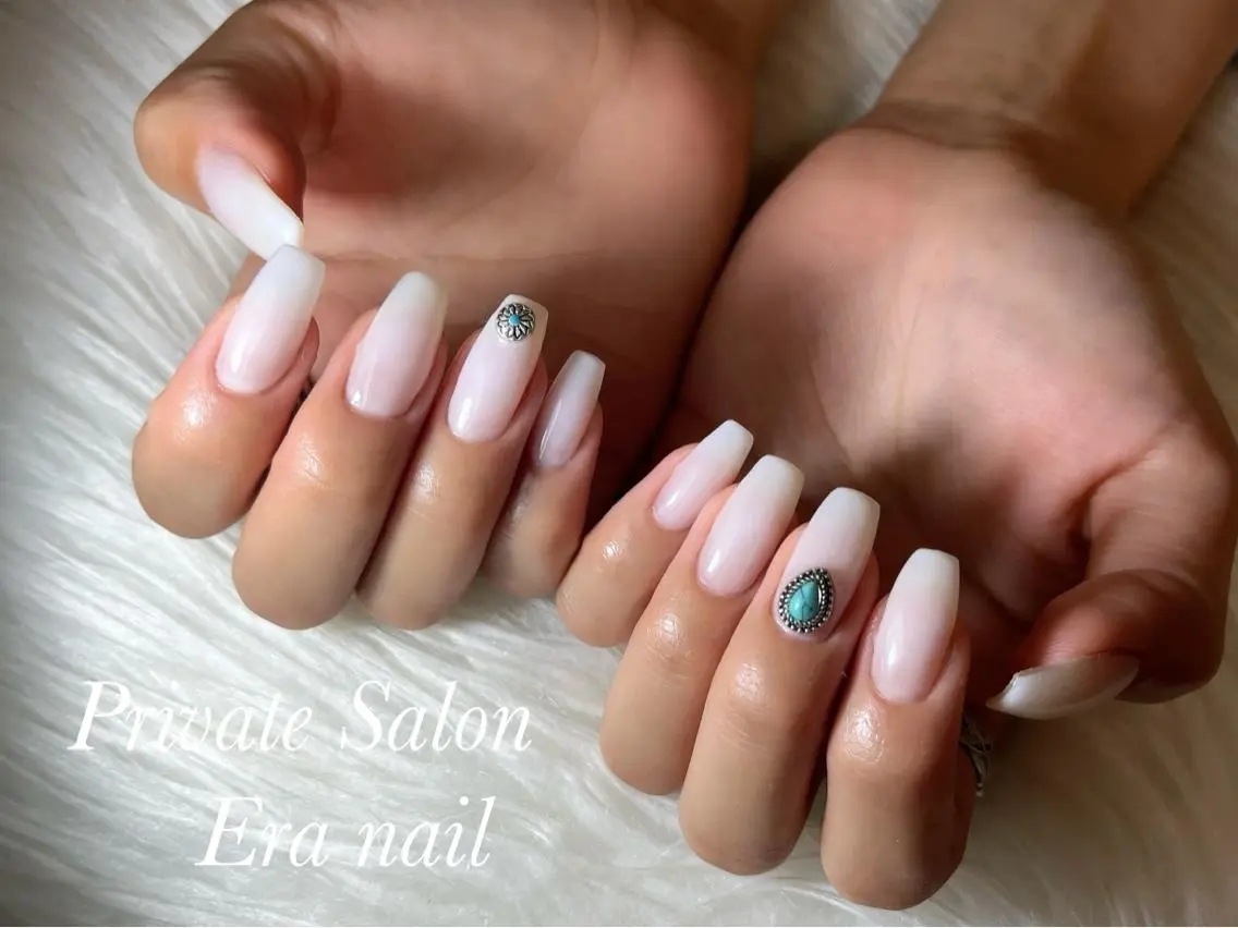 ネイル ワンカラーネイル ホワイト ハンドネイル Era nailのネイルデザイン