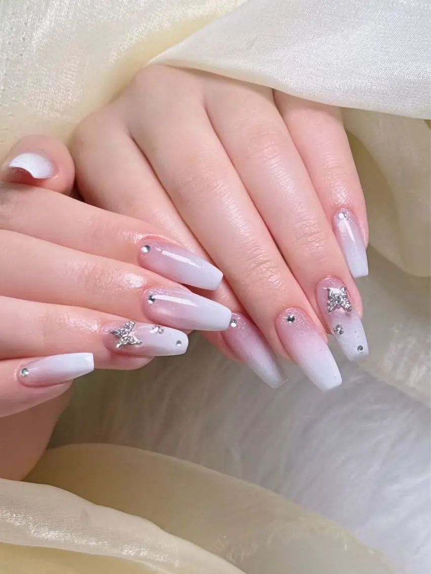 ネイル Glow Nail スカルプ専門店のネイルデザイン