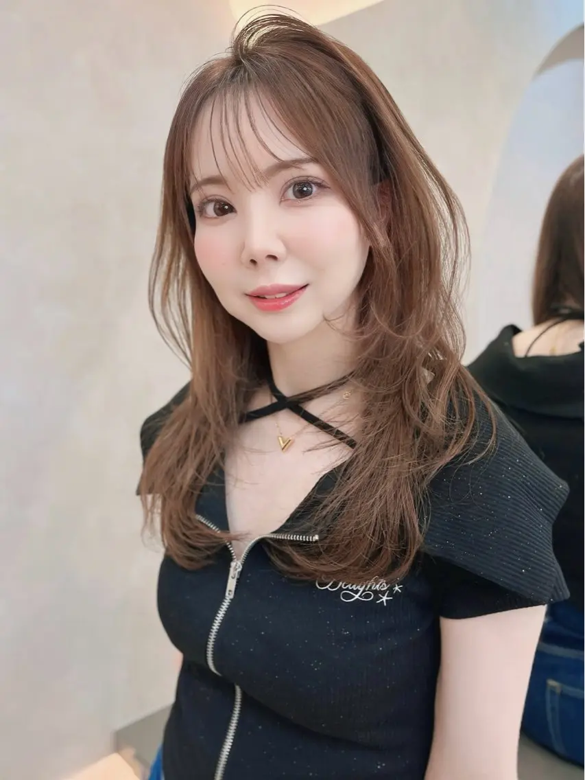 セミロング カット ヘアカラー トリートメント 久米 春輝のヘアスタイル