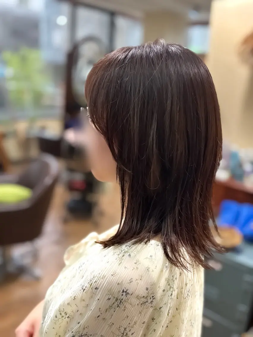 ミディアム カット ヘアカラー トリートメント . kanokoのヘアスタイル
