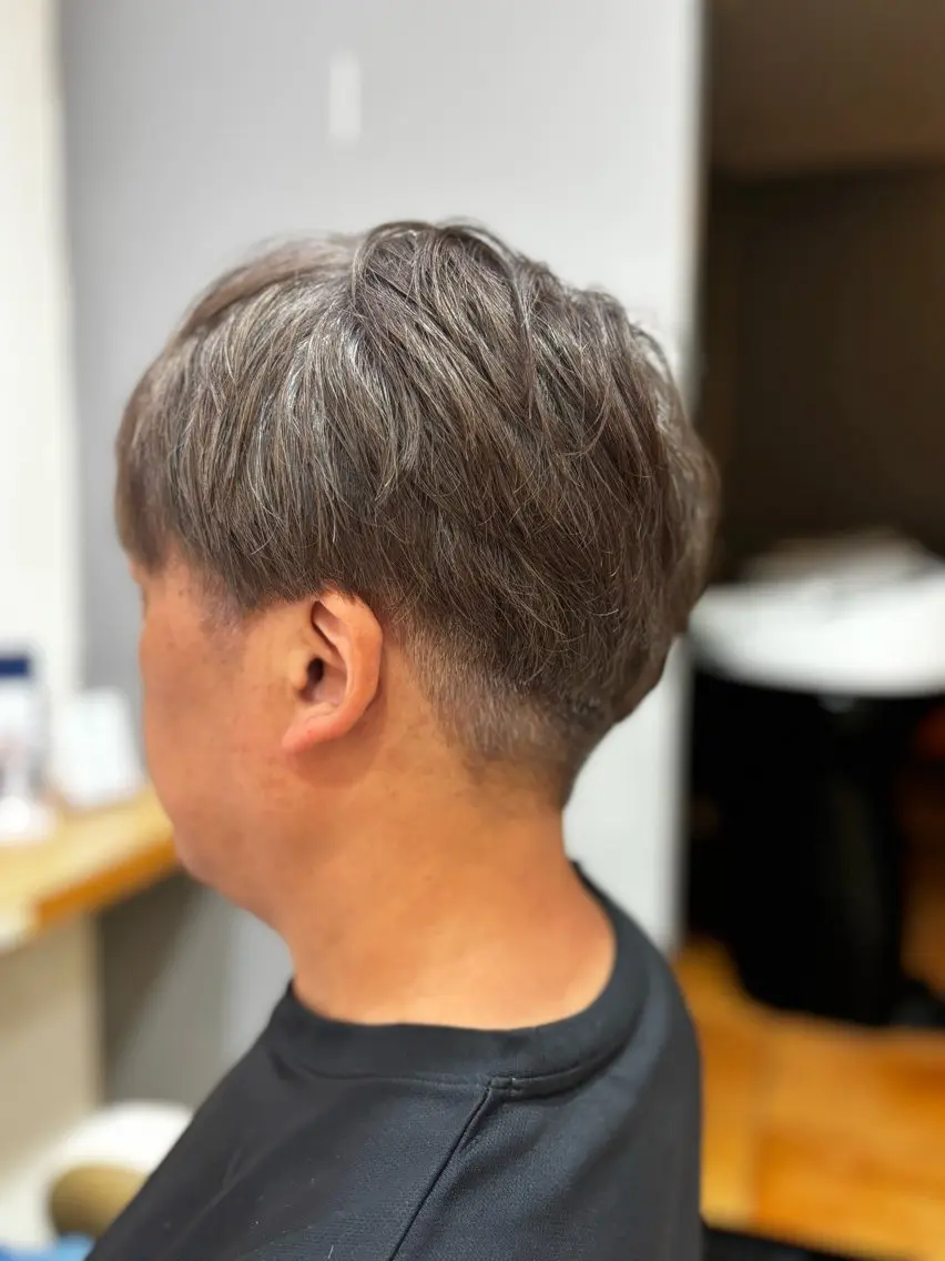 メンズ 刈り上げ カット ヘアカラー 工藤 榛透のヘアスタイル