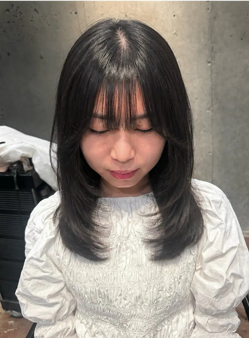 ミディアム ミディアムレイヤー レイヤーカット カット 縮毛矯正/レイヤー /まな⭐️のヘアスタイル